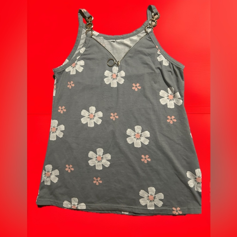 Summer tank top, gently used. Size medium.